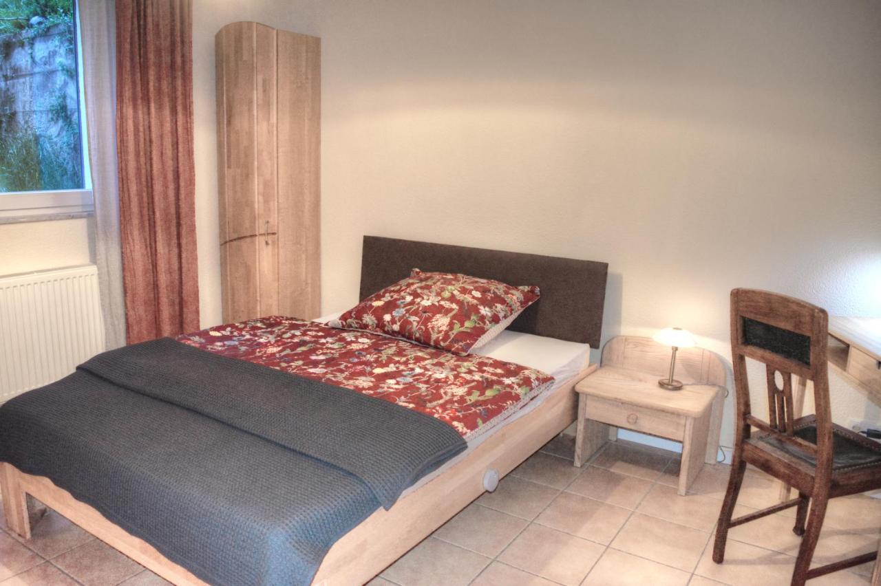 Ferienwohnung "Zum Paladin" Berg  エクステリア 写真