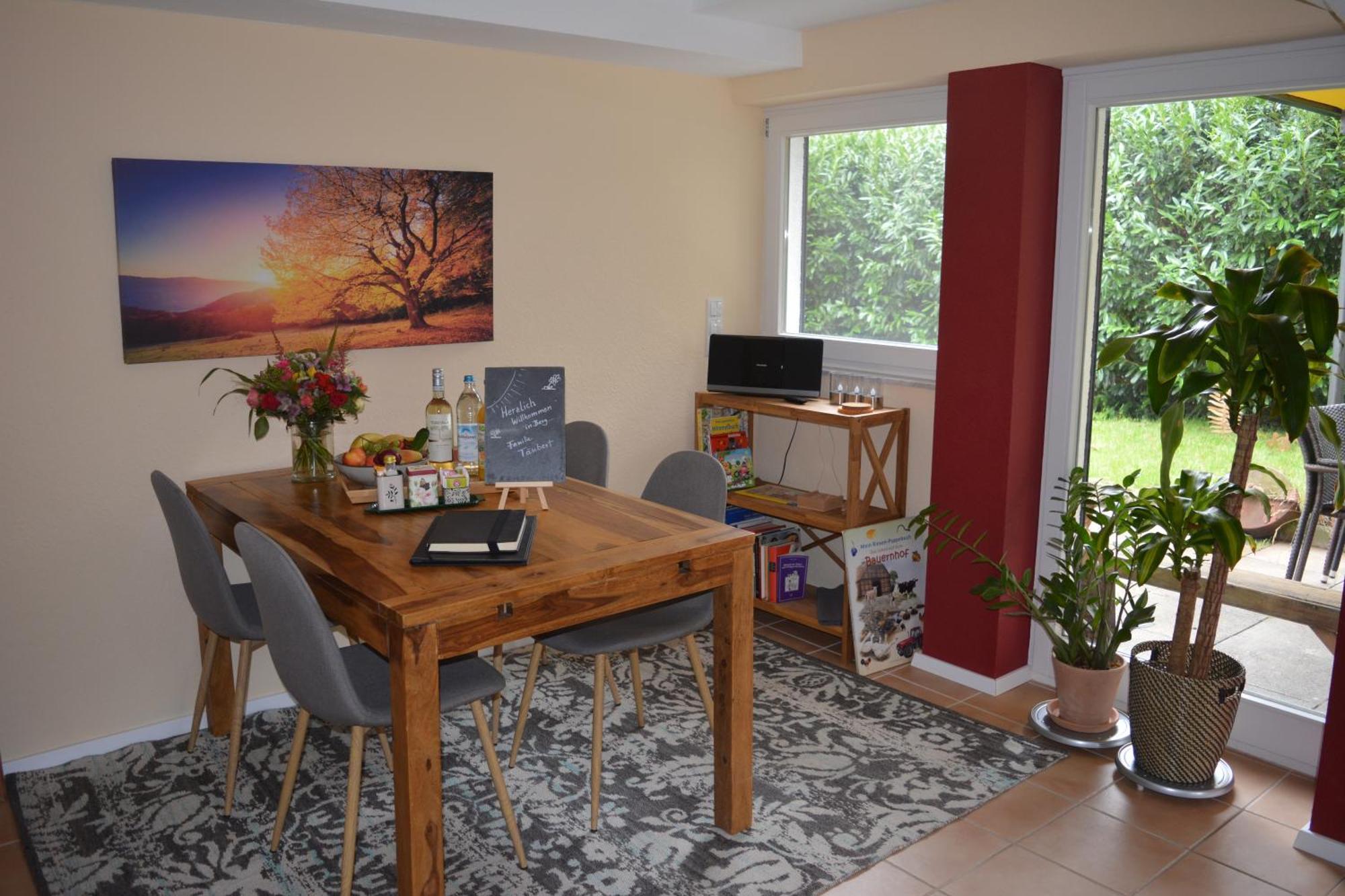 Ferienwohnung "Zum Paladin" Berg  エクステリア 写真