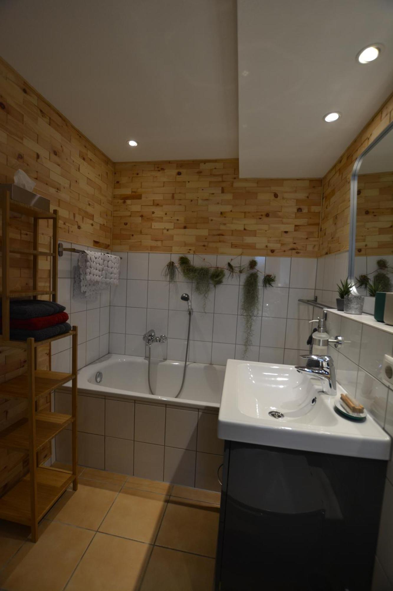 Ferienwohnung "Zum Paladin" Berg  エクステリア 写真