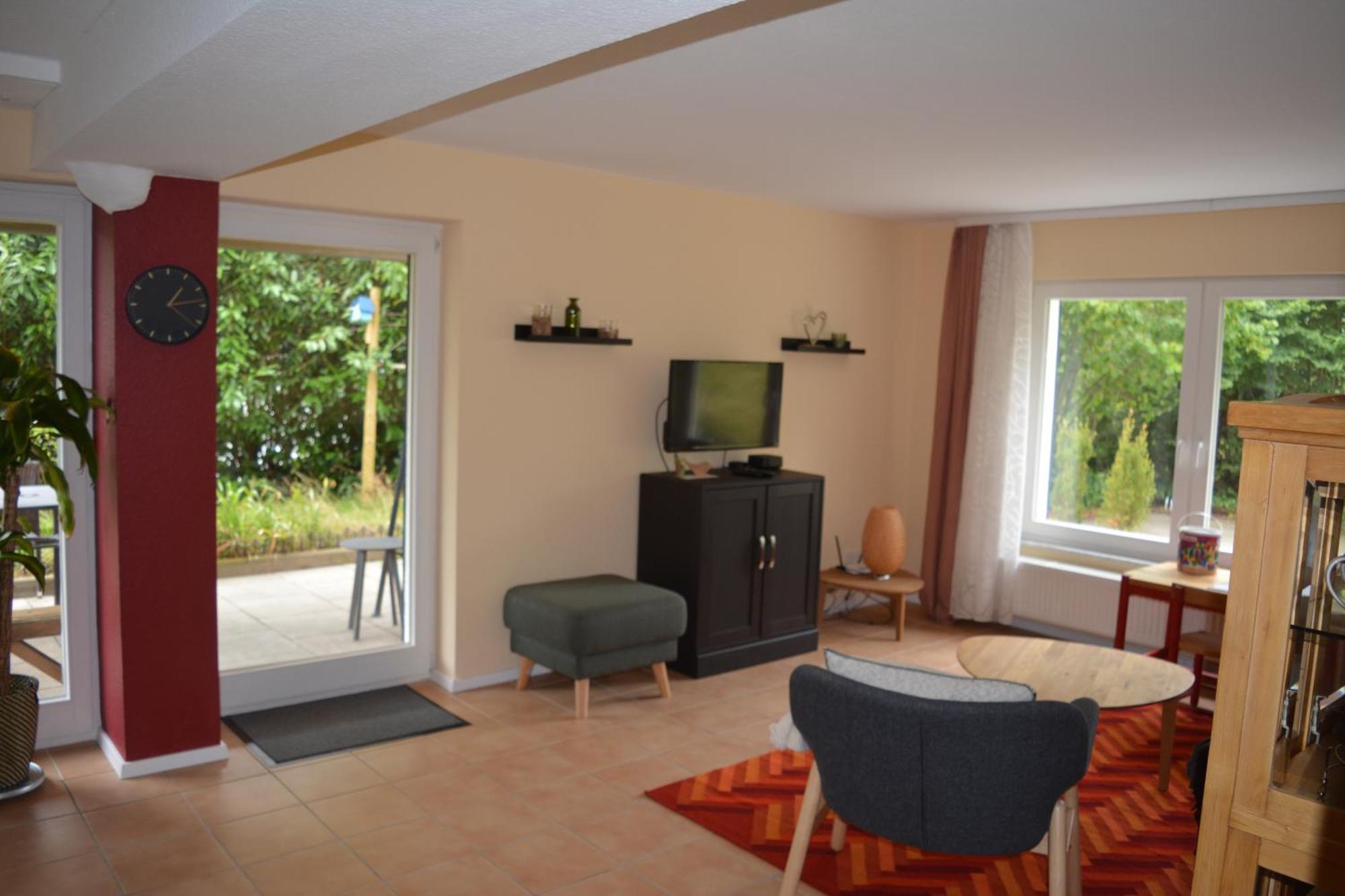 Ferienwohnung "Zum Paladin" Berg  エクステリア 写真