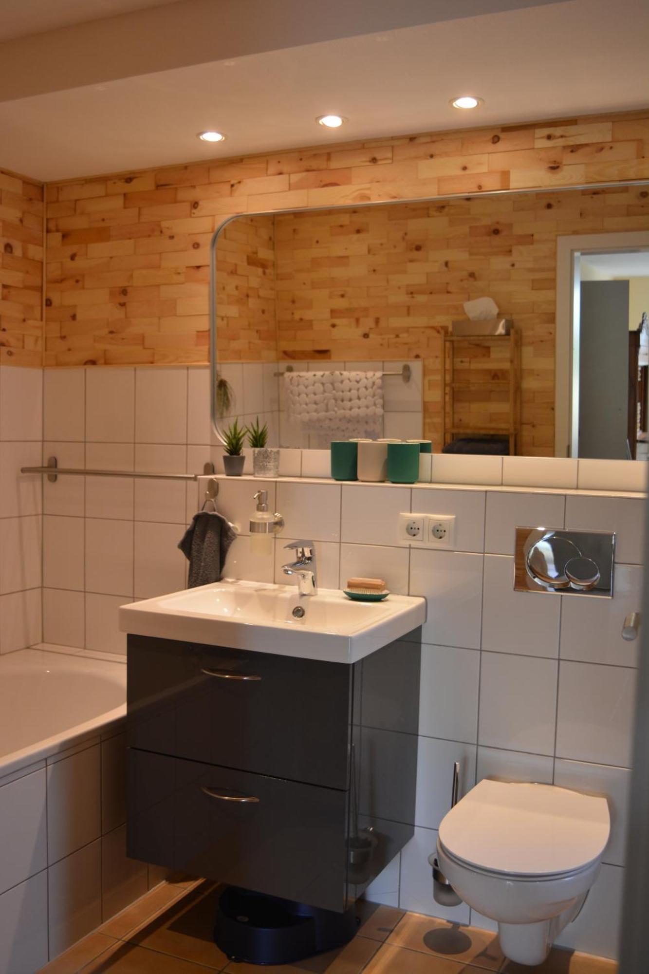Ferienwohnung "Zum Paladin" Berg  エクステリア 写真
